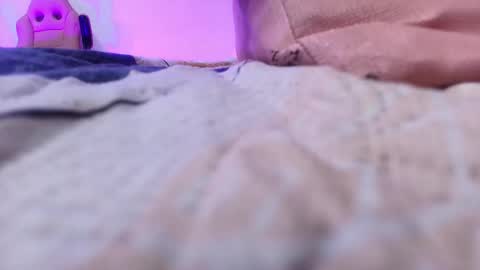 Snapshot of gabriela_leone chatting on September 25, 2025, 7:17 pm gabriela online show from September 25, 2025, 7:17 pm