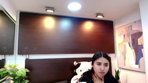 Snapshot of gabriela_meow chatting on May 19, 2026, 12:44 pm Gabby online show from May 19, 2026, 12:44 pm