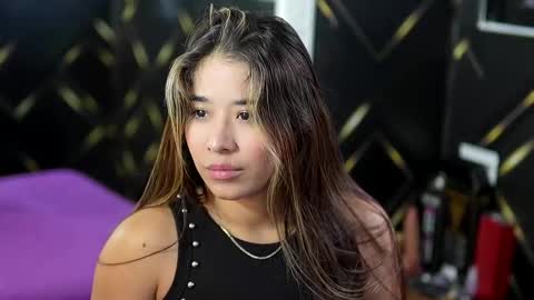 Snapshot of gabriela_salgado chatting on October 17, 2025, 10:51 am Gabriela salgado online show from October 17, 2025, 10:51 am