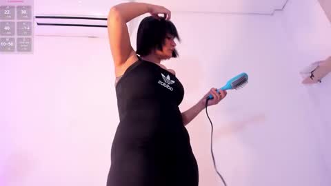 gabrielaa_miller_ online show from November 28, 2025, 7:38 pm