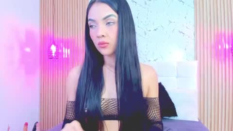 Gabriela Evans MS online show from January 16, 2025, 4:17 am