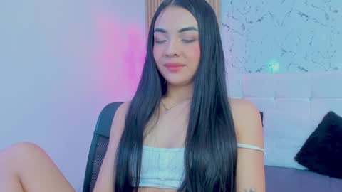 Gabriela Evans MS online show from January 21, 2025, 12:36 am
