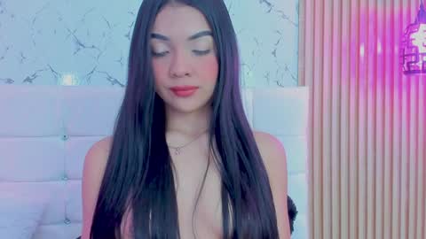Gabriela Evans MS online show from January 22, 2025, 3:52 am