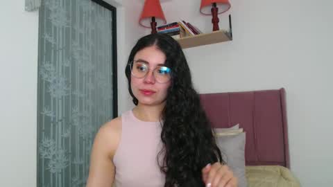 GabrielaRossa online show from February 8, 2025, 2:49 pm
