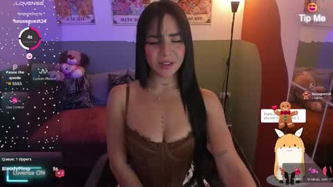 Gabriela Torres  online show from January 5, 2026, 6:44 pm