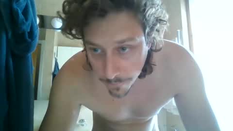 gabriele_manzoni online show from June 7, 2026, 2:32 pm