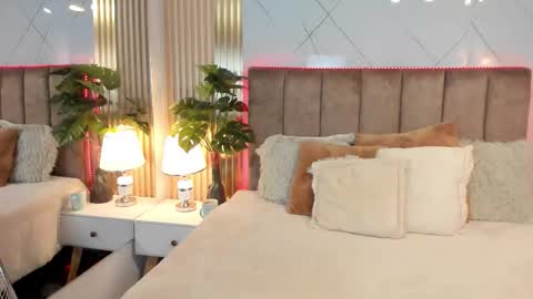 gabriella_santoss online show from March 10, 2026, 5:07 pm