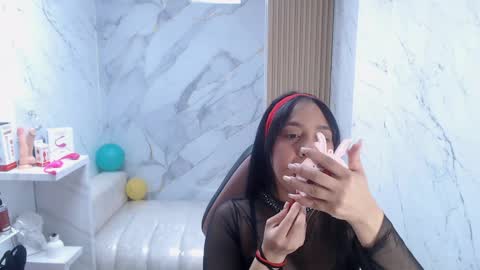 Gabriella online show from April 1, 2026, 1:34 pm