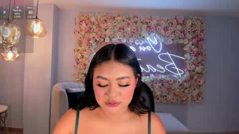 Gabriella Lee online show from September 24, 2025, 2:37 am