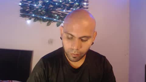 Gabriel online show from October 5, 2025, 10:29 pm