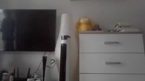 Snapshot of gabrys99 chatting on November 26, 2025, 10:49 am gabrys99 online show from November 26, 2025, 10:49 am