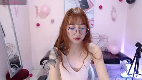 Snapshot of gaby_angel25 chatting on October 15, 2025, 6:41 pm .. .. online show from October 15, 2025, 6:41 pm