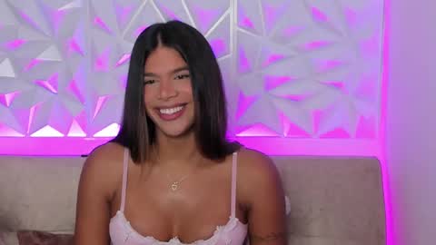 Gabriela  online show from October 17, 2025, 1:20 am