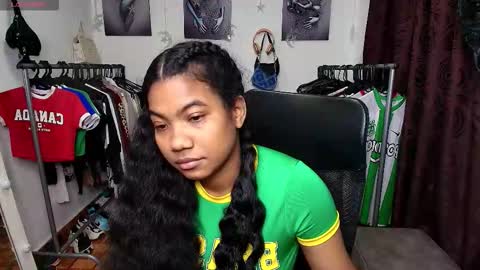 Snapshot of gaby_dams9 chatting on February 10, 2026, 8:18 am GABY online show from February 10, 2026, 8:18 am