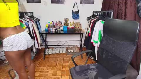 Snapshot of gaby_dams9 chatting on February 21, 2026, 7:31 am GABY online show from February 21, 2026, 7:31 am