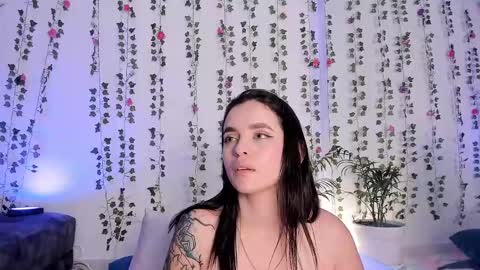 Snapshot of gaby_mason chatting on February 14, 2025, 6:45 am Gaby online show from February 14, 2025, 6:45 am