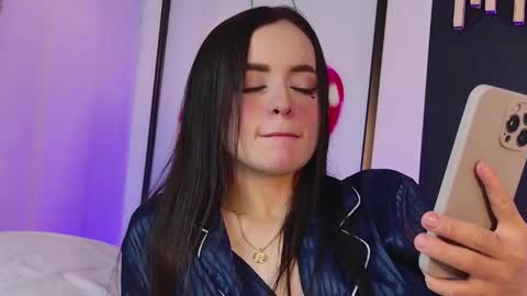 Snapshot of gaby_mason chatting on November 17, 2025, 1:39 pm Gaby online show from November 17, 2025, 1:39 pm