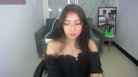 Gaby  online show from September 18, 2025, 4:14 am