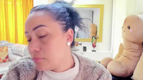 gabriela online show from December 16, 2024, 3:00 pm