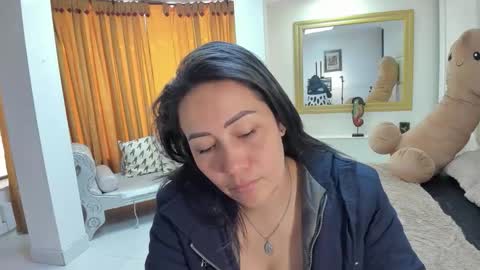 gabriela online show from November 20, 2025, 2:50 pm