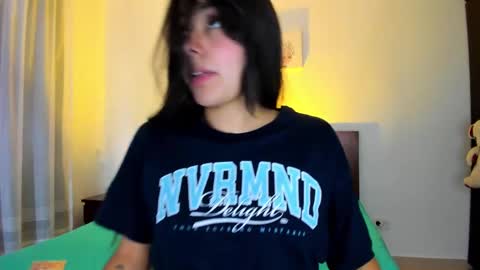 Gabybuttler online show from March 3, 2025, 8:43 pm