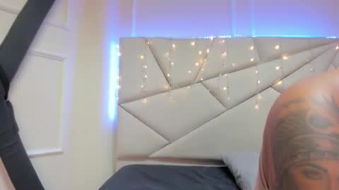  gabriela y Antonella  online show from January 13, 2025, 7:53 pm