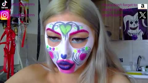gabygumms online show from September 12, 2025, 6:30 pm