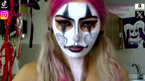 gabygumms online show from September 20, 2025, 2:18 pm