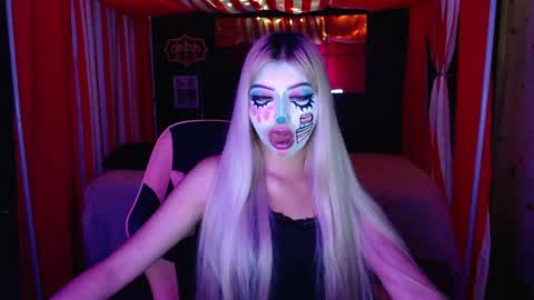 gabygumms online show from April 20, 2026, 11:46 am