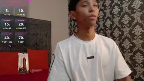 Snapshot of gael_d4v7 chatting on May 23, 2026, 7:29 pm Gael online show from May 23, 2026, 7:29 pm