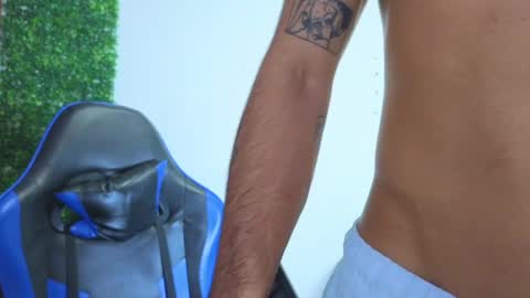Snapshot of gael_david chatting on June 5, 2026, 10:04 pm Gael online show from June 5, 2026, 10:04 pm
