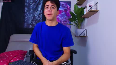 Gael Moon online show from February 15, 2026, 5:53 pm