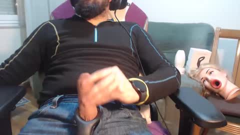 Snapshot of gag0nmyc0ck chatting on February 24, 2025, 11:19 pm your master online show from February 24, 2025, 11:19 pm