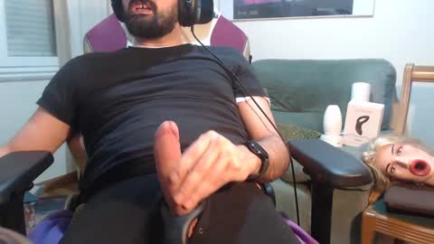 Snapshot of gag0nmyc0ck chatting on March 11, 2025, 3:26 am your master online show from March 11, 2025, 3:26 am