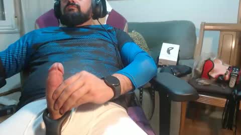 your master online show from December 14, 2025, 2:28 am