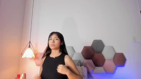 Snapshot of gahiabelucci chatting on April 27, 2026, 6:17 pm GahiaBelucci online show from April 27, 2026, 6:17 pm