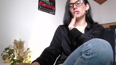 Snapshot of gaitan4 chatting on May 29, 2026, 5:00 pm gaitan4 online show from May 29, 2026, 5:00 pm