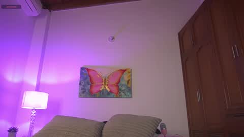 gala_monroe online show from November 26, 2025, 11:11 am