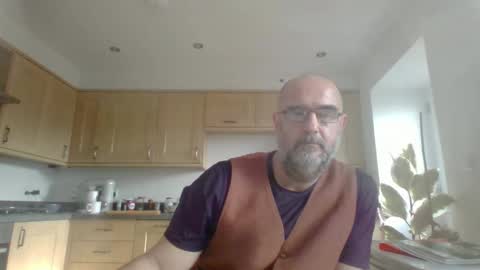 galacx online show from March 1, 2025, 10:34 am