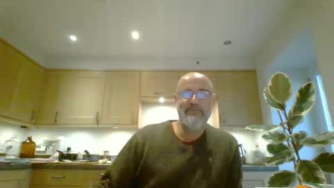 galacx online show from September 18, 2025, 4:20 pm