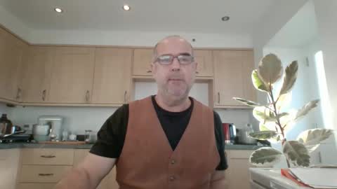 galacx online show from November 10, 2025, 8:35 am