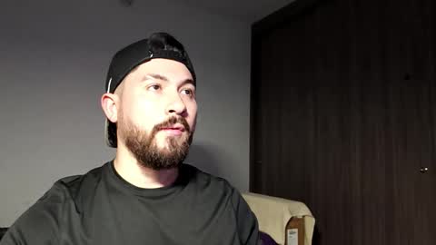 Snapshot of galit_g chatting on March 24, 2026, 4:28 am Gari online show from March 24, 2026, 4:28 am