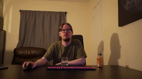 Snapshot of gameboycameraman chatting on August 1, 2026, 4:23 am gameboycameraman online show from August 1, 2026, 4:23 am