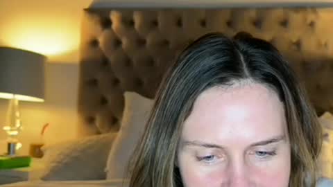 gamer_gal633618 online show from January 9, 2026, 9:38 pm