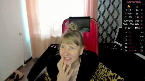 Janette online show from June 3, 2026, 8:50 am