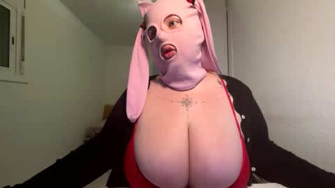 gapetrainee online show from December 4, 2025, 9:23 pm