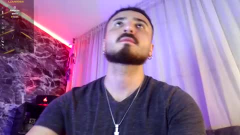 Snapshot of garbel09 chatting on October 20, 2025, 7:31 am Chris Dont forget to gift me thumb up Its very important to me and makes me happy AF online show from October 20, 2025, 7:31 am