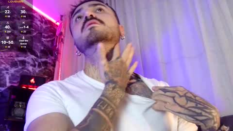 Snapshot of garbel09 chatting on October 29, 2025, 6:59 am Chris Dont forget to gift me thumb up Its very important to me and makes me happy AF online show from October 29, 2025, 6:59 am