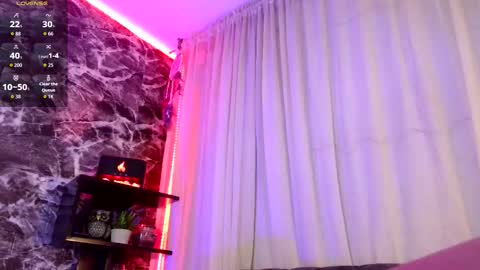 Snapshot of garbel09 chatting on November 12, 2025, 6:36 am Chris Dont forget to gift me thumb up Its very important to me and makes me happy AF online show from November 12, 2025, 6:36 am