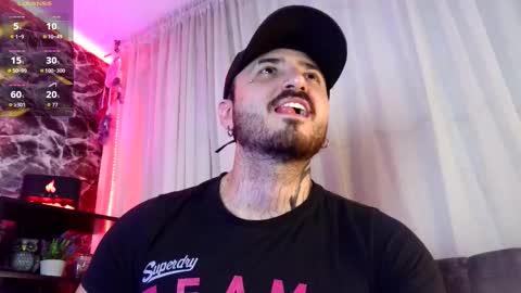 Snapshot of garbel09 chatting on November 13, 2025, 6:34 am Chris Dont forget to gift me thumb up Its very important to me and makes me happy AF online show from November 13, 2025, 6:34 am